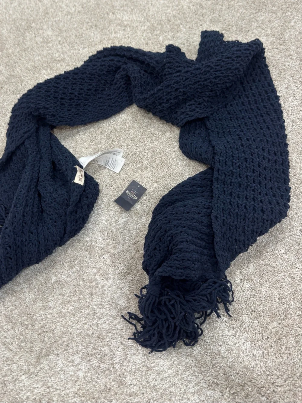 NWT Hollister Navy Knit Fringe Scarf